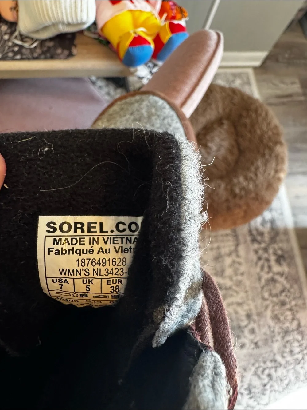 Sorel Women's Burgundy and Gray Winter Lace-Up Boots